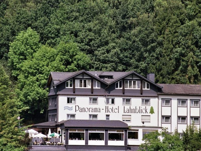 Hotel Lahnblick Бад-Ласфе Экстерьер фото